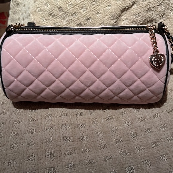 Juicy couture, pink barrel bag new with tags - Picture 5 of 7